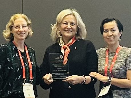 Brigham and Women’s CICS (@cicsnews) on Twitter photo #VascularDiscovery2025 of the <a href="/AHAScience/">AHA Science</a> <a href="/ATVBCouncil/">ATVB Council</a> in #Baltimore is a fantastic gathering of minds and innovation! On behalf of the <a href="/atvbwlc/">ATVBWLC</a>, Iris Jaffe presented the Award for Outstanding Mentorship of Women to <a href="/AikawaElena/">Elena Aikawa</a> , our CICS co-Director. Congratulations, Elena!!! #VascularDiscovery2025 of the <a href="/AHAScience/">AHA Science</a> <a href="/ATVBCouncil/">ATVB Council</a> in #Baltimore is a fantastic gathering of minds and innovation! On behalf of the <a href="/atvbwlc/">ATVBWLC</a>, Iris Jaffe presented the Award for Outstanding Mentorship of Women to <a href="/AikawaElena/">Elena Aikawa</a> , our CICS co-Director. Congratulations, Elena!!!