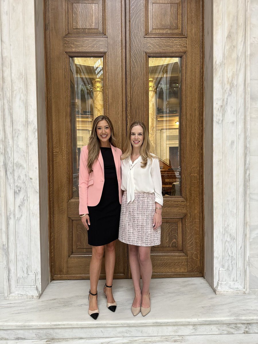 EPPCdc's tweet photo. We're in Arkansas today to celebrate the signing of the RESTORE Act with Governor @SarahHuckabee 

This important legislation empowers couples and will help provide medical care to address the root causes of the infertility crisis! https://t.co/646VdY4rRW