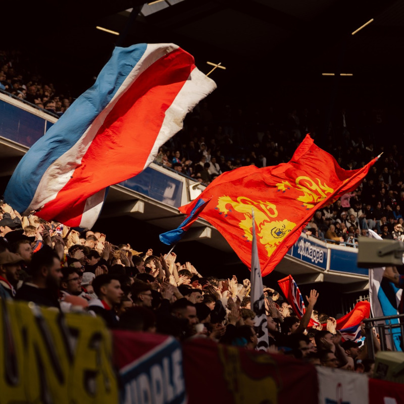 SMCaen's tweet photo. Deux matchs à huis-clos pour la Tribune Borrelli basse. 

#SMCaen #TeamSMC