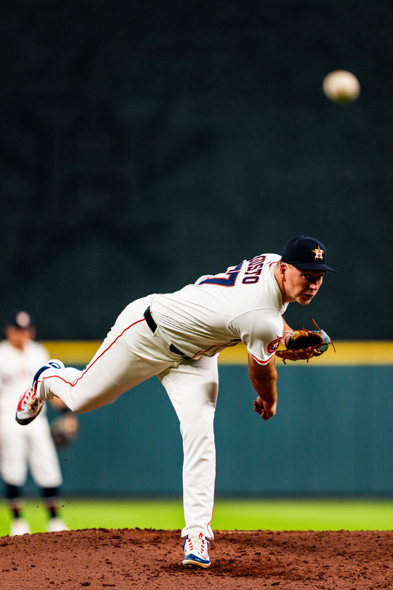 astros's tweet photo. Solid mound work from Gusto.

#BuiltForThis https://t.co/Agjm5BixSl