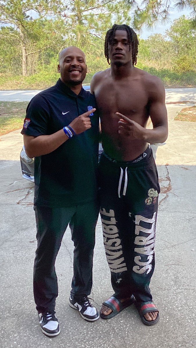 Thanks <a href="/reggiehoward/">Reggie Howard</a> and the <a href="/MemphisFB/">Memphis Football</a> program for the home visit!