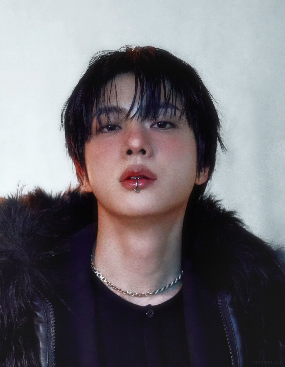 whoiskthv's tweet image. O SEOKJIN ENLOUQUECEU