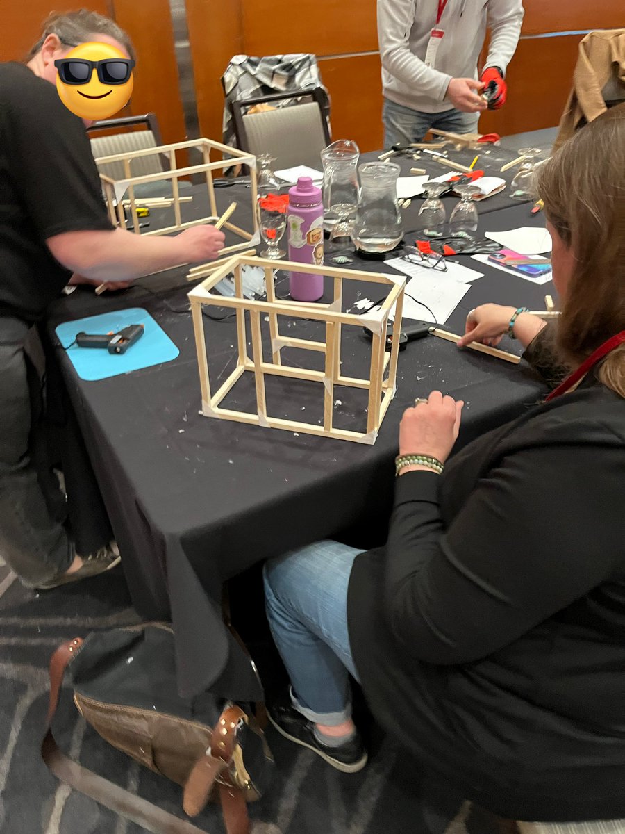 Eric Cronin🌈🏳️🌈 tweet media