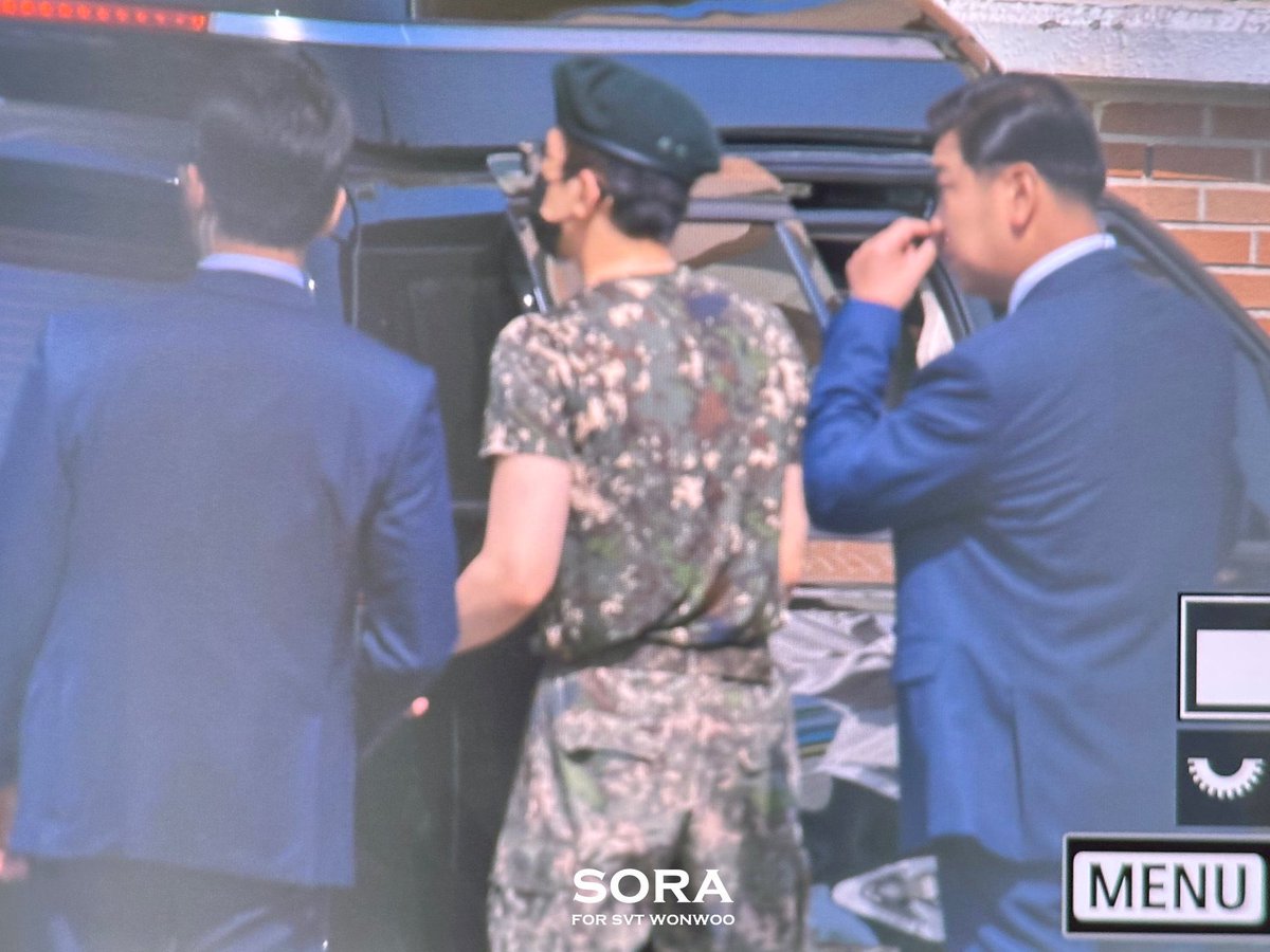 gyupachups's tweet photo. his hair grew really fast 🥹 ohh my sweetpea!! u did great, uri squad commander, jeon wonwoo!!! https://t.co/xUxNWY7CO4