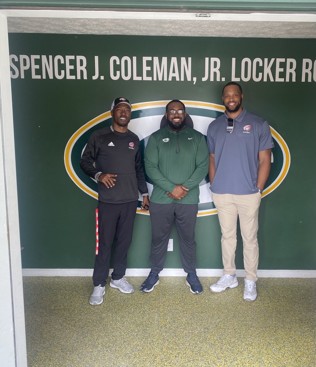 Joe Brewton (@joebrewton1) on Twitter photo Thank you to <a href="/uwa_football/">West Alabama FB</a> <a href="/CoachYeah/">Scott Cochran</a> <a href="/TheRealOjHoward/">OJ Howard</a> and Coach C.J. Hampton for stoping by to check out the wildcats!!! Thank you to <a href="/uwa_football/">West Alabama FB</a> <a href="/CoachYeah/">Scott Cochran</a> <a href="/TheRealOjHoward/">OJ Howard</a> and Coach C.J. Hampton for stoping by to check out the wildcats!!!