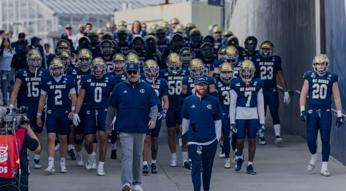 Thomas Adzhemyan (@thomasadzzz) on Twitter photo I will be taking a visit to UC Davis this Saturday April 26th thank you to the coaching staff for the opportunity!! <a href="/WyattGardner23/">Wyatt Gardner</a> <a href="/CoachChapatte/">Taylor Chapatte</a> <a href="/UCDfootball/">UC Davis Football</a> <a href="/BurbankFootball/">Burbank Football</a> <a href="/CoachToledo7/">Coach Tony Toledo</a> <a href="/CoachOharjeeB/">Oharjee Brown</a> I will be taking a visit to UC Davis this Saturday April 26th thank you to the coaching staff for the opportunity!! <a href="/WyattGardner23/">Wyatt Gardner</a> <a href="/CoachChapatte/">Taylor Chapatte</a> <a href="/UCDfootball/">UC Davis Football</a> <a href="/BurbankFootball/">Burbank Football</a> <a href="/CoachToledo7/">Coach Tony Toledo</a> <a href="/CoachOharjeeB/">Oharjee Brown</a>