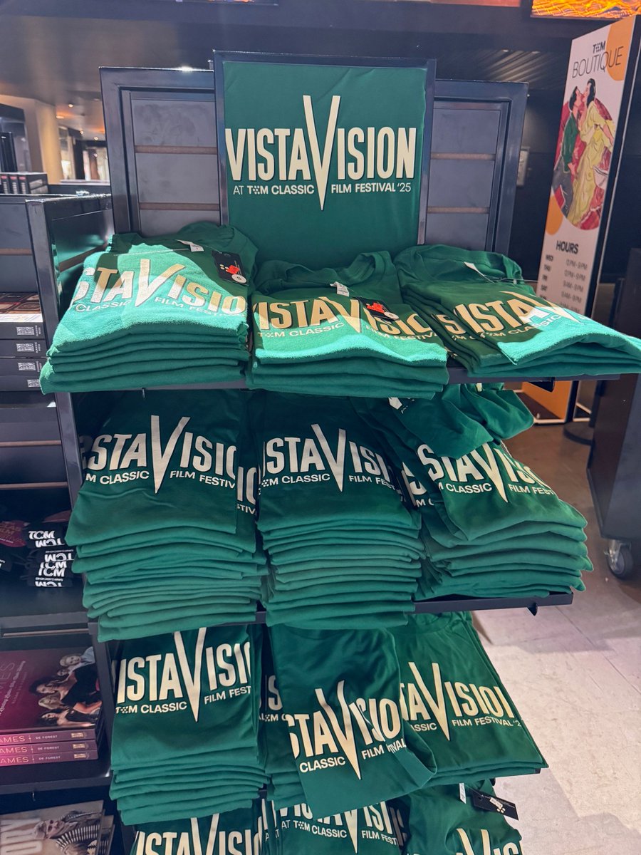 #TCM Boutique is now open in the TCL Chinese 6 Theatres lobby! 

Stop by to check out #VistaVision shirts, @TCM books, and other #TCMFF souvenirs!
