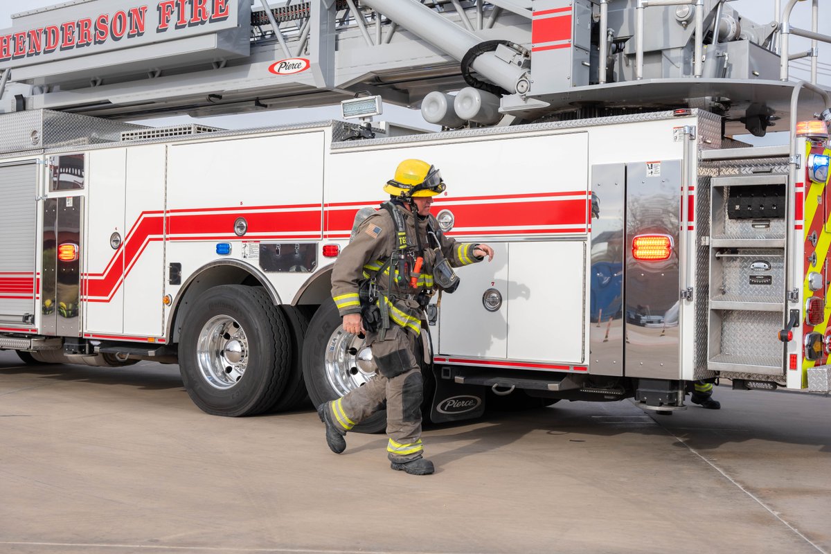 Last call to answer the call! 🔥 Firefighter applications for the November 2025 Henderson Fire Academy close on May 5. Competitive benefits, serve your community, and be a vital first responder. 

Apply now: joinhendersonfire.com