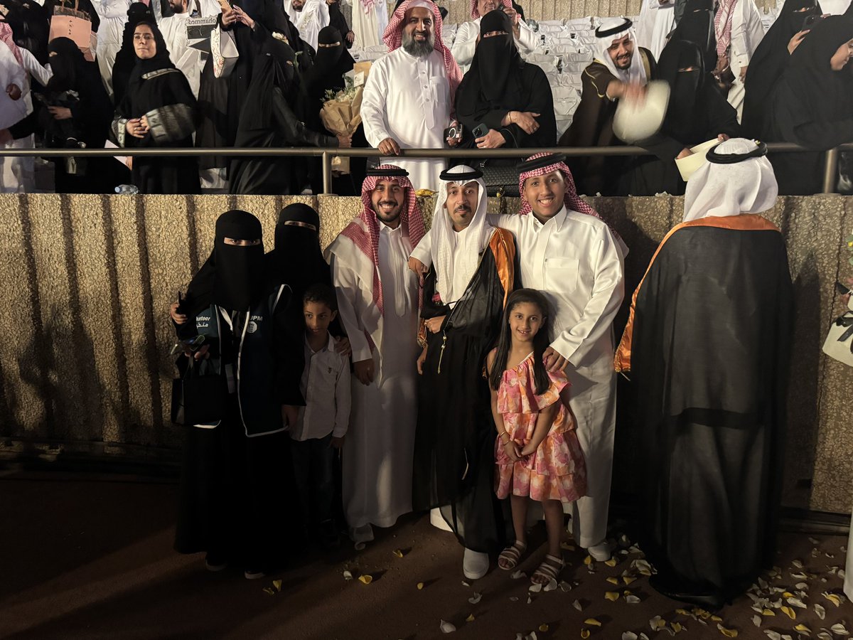 عبدٌ لله tweet media