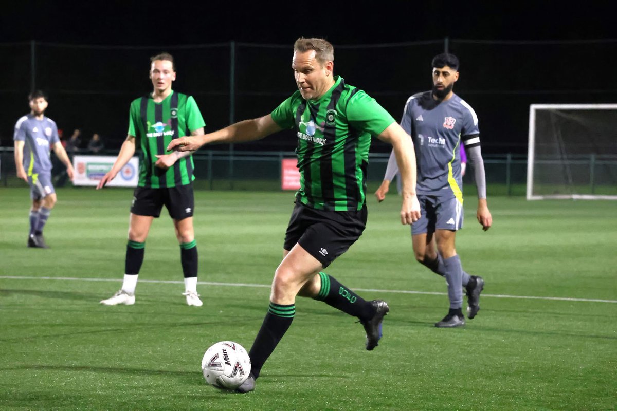 Nick Clee tweet media