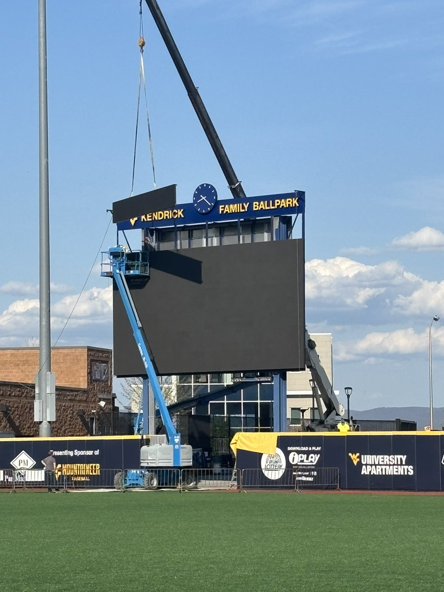 stevesabins's tweet image. 