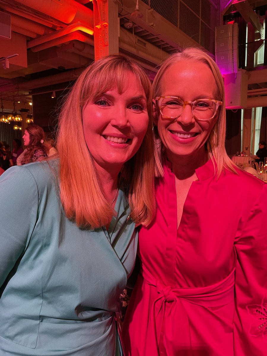 NicoleM_MN's tweet image. Proud to be a host for last night's Planned Parenthood Spring into Action event. Amazing line up of speakers, including former colleague, Congresswoman Morrison, set to inspire, energize, and strengthen our drive to continuously protect our reproductive healthcare and freedoms.