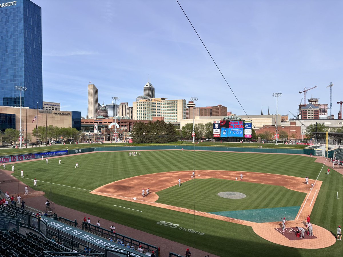 Kevin Vera (@thekevinvera) on Twitter photo Saying hello from Victory Field!👋🏼 A gorgeous day here in Indianapolis. #iubase
Indiana (22-18) takes on Ball State (29-12) for their second meeting of the season.
Join me and <a href="/ZachBrowning17/">Zach Browning</a> at 6 p.m. My final broadcast as a student for <a href="/WIUXSPORTS/">WIUX Sports</a>!
🎙️:iusportsmedia.mixlr.com/events/4230404 Saying hello from Victory Field!👋🏼 A gorgeous day here in Indianapolis. #iubase
Indiana (22-18) takes on Ball State (29-12) for their second meeting of the season.
Join me and <a href="/ZachBrowning17/">Zach Browning</a> at 6 p.m. My final broadcast as a student for <a href="/WIUXSPORTS/">WIUX Sports</a>!
🎙️:iusportsmedia.mixlr.com/events/4230404