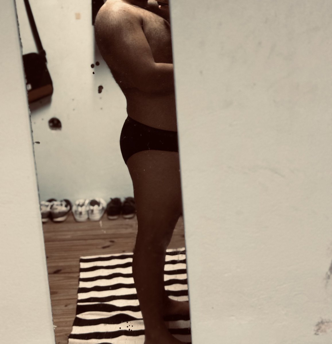 versaens's tweet image. 😮‍💨🫠