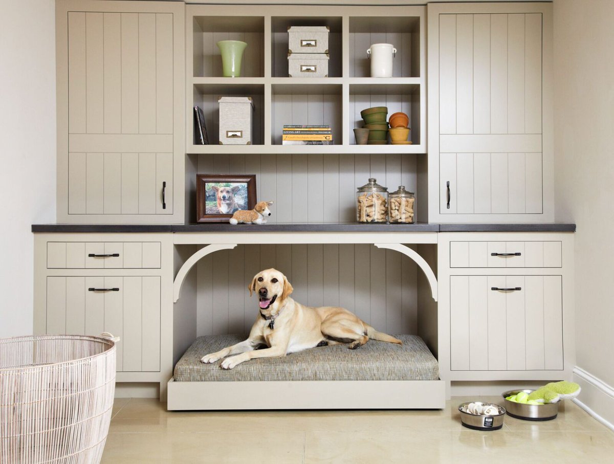 simplehomeart's tweet photo. Create a stylish, pet-friendly home without compromising on design! 🐾 From durable fabrics and sleek pet furniture to hidden storage and pet-safe plants, your space can be both chic and functional. #PetFriendlyDesign #HomeDecor #ModernLiving https://t.co/LMfVu1qB40