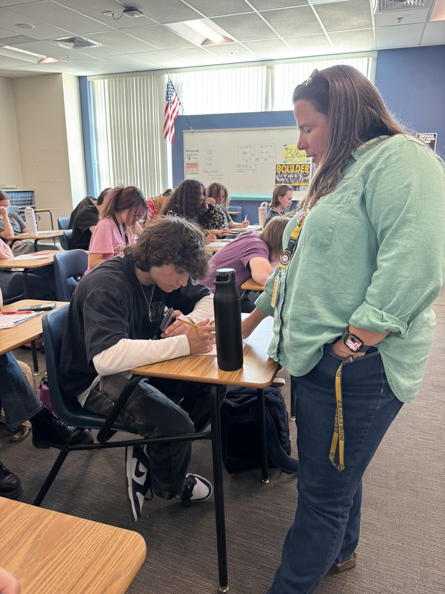 boulder_hs's tweet image. Students in Geometry are sharpening their skills by finding the measure of arcs—putting their angle knowledge to the test! #BCHS41 #GeometryInAction