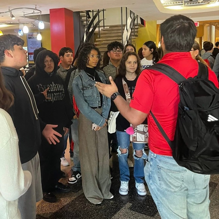 HMS students from Heizer and Highland 8th grade AVID classes visited Texas Tech University! This is all part of the AVID program, which helps students really invest in themselves and their education, but also to see what's possible beyond graduation.🦅