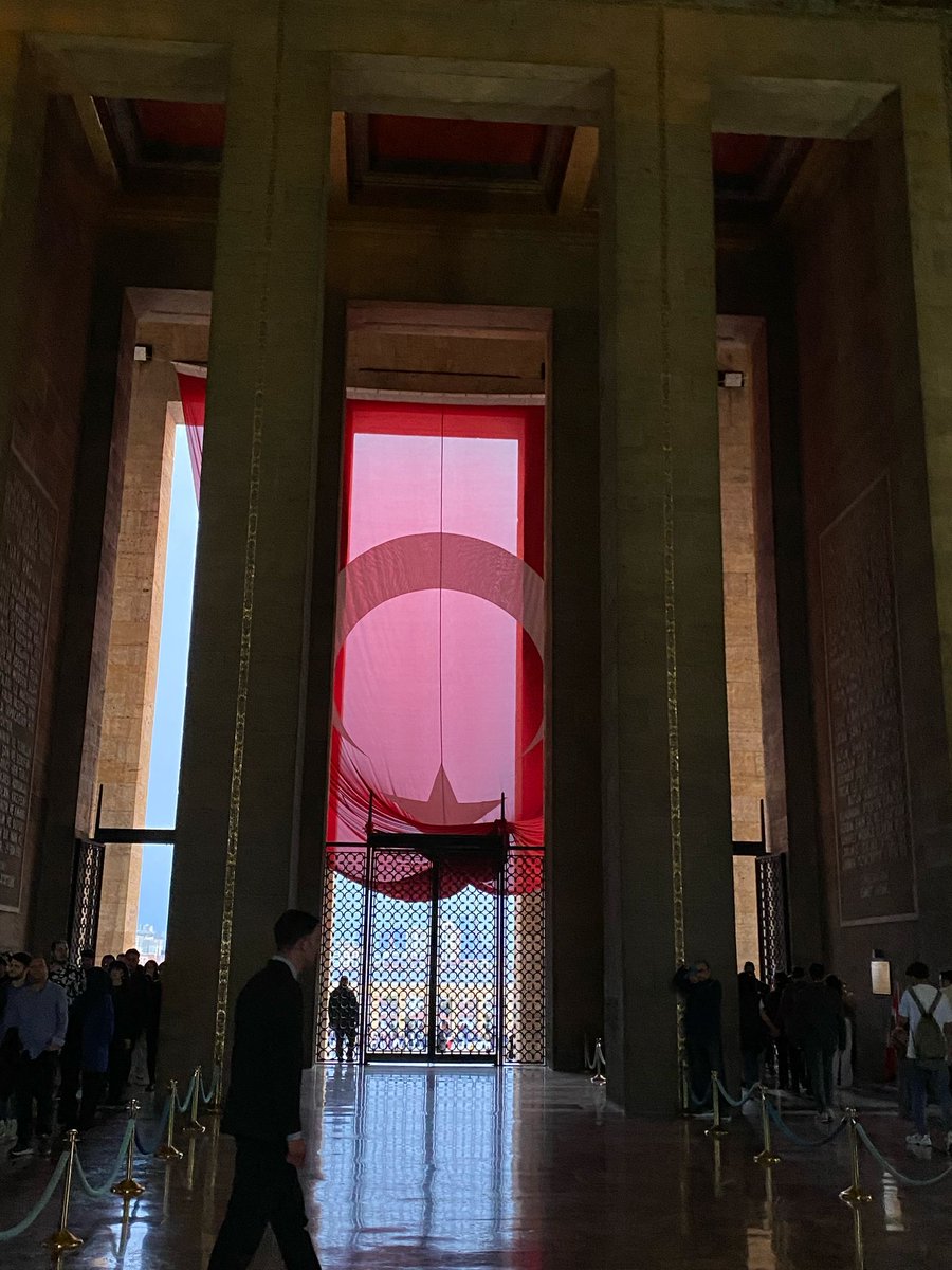 Asyaacar0's tweet photo. Açtığın yolda, gösterdiğin hedefe. https://t.co/fWdn2zp284