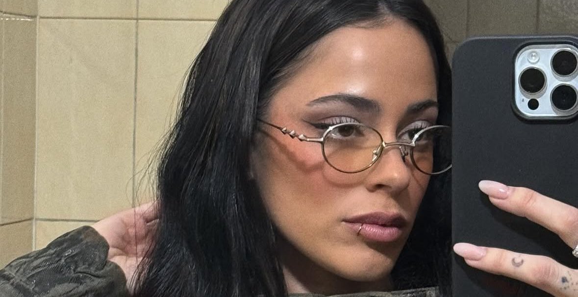 tinitamyfantasi's tweet photo. inspo de make up para futttura🛸🩶 https://t.co/X05JES2Wq8
