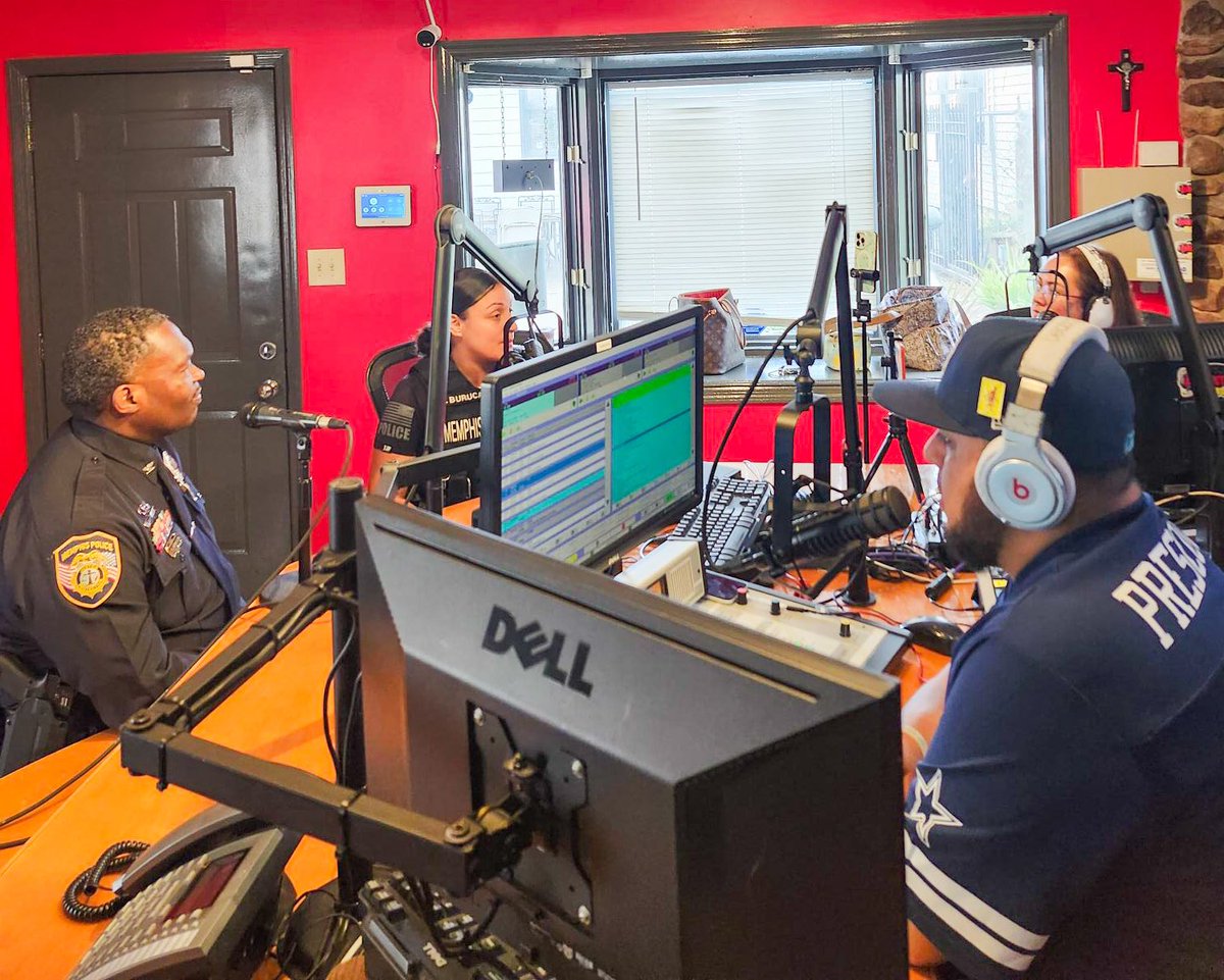MEM_PoliceDept's tweet photo. Colonel Winston &amp; Officer Buruca joined Radio Ambiente 1030 to talk building trust with our Hispanic community.

“We’re called to help—and that starts with listening,” said Winston.
MPD is committed to inclusion &amp; encourages Hispanic residents to get involved.

#MPDCommunity https://t.co/Oj8knwP7e3
