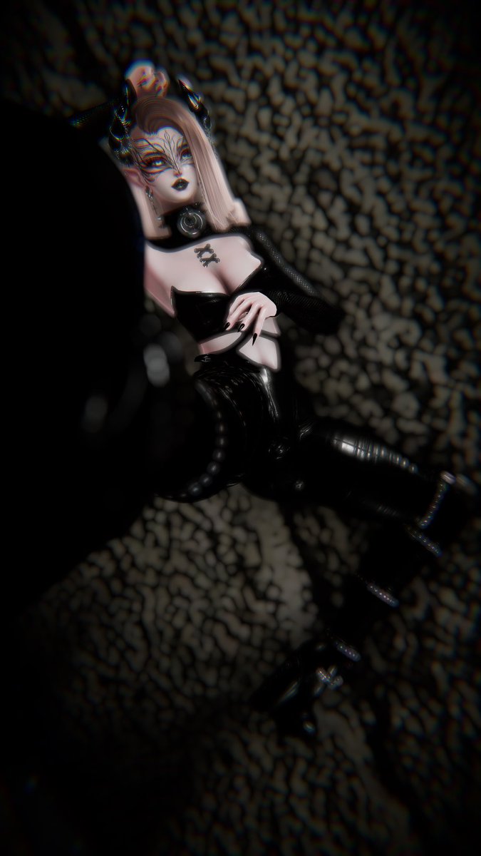 LadyNeeko tweet media