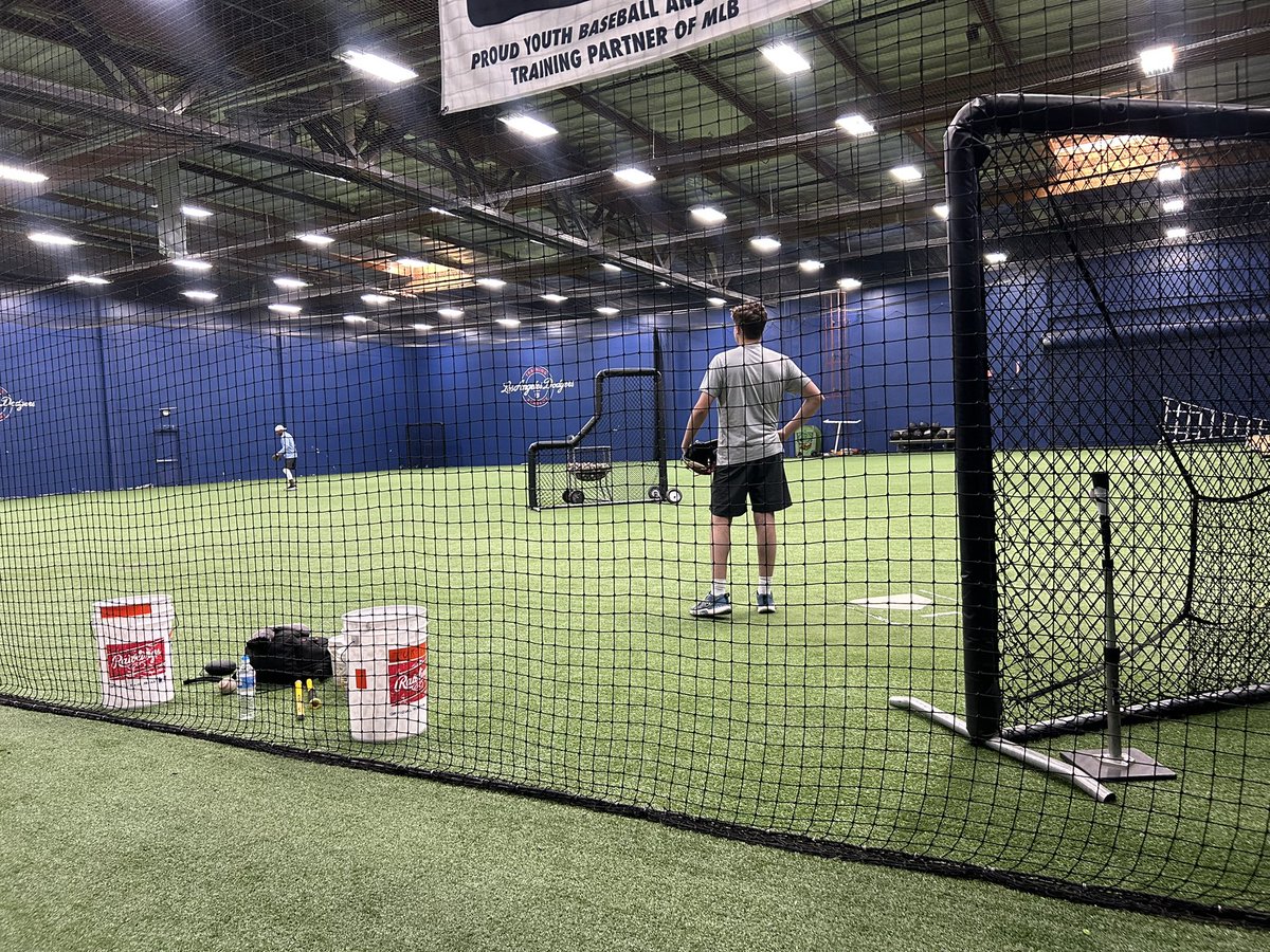 braydenburt2027's tweet photo. No games this week so we work. https://t.co/Pu1J2xeWpS
