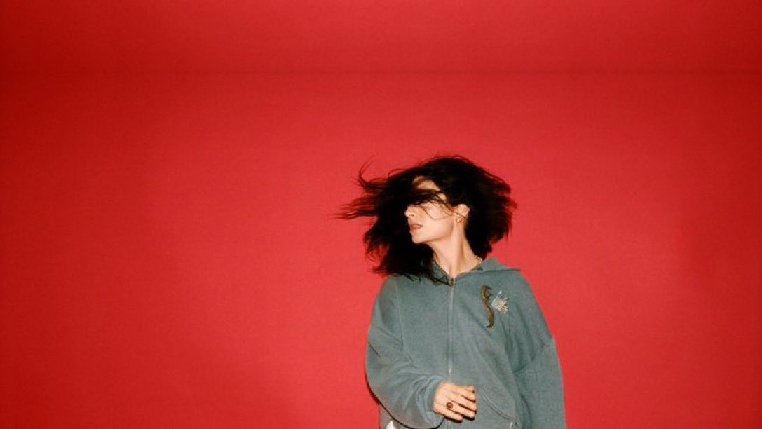 Lorde Daily tweet media