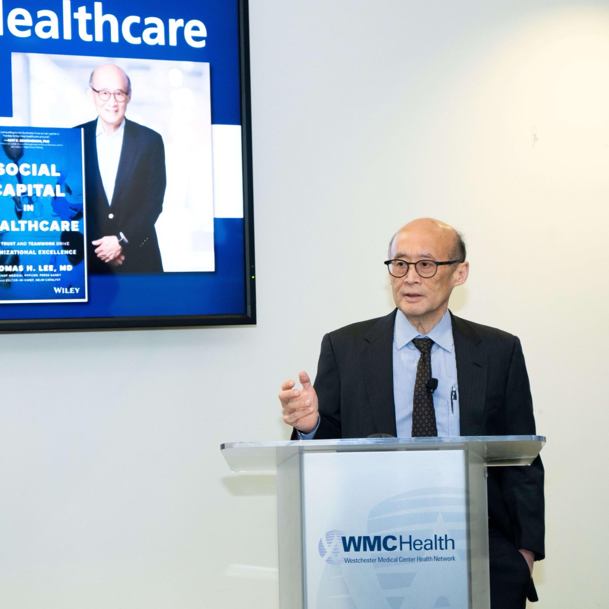 Westchester Medical Center Health Network (@wmchealth) on Twitter photo Dr. David Lubarsky, CEO, hosted Dr. Tom Lee, <a href="/PressGaney/">Press Ganey</a>'s CMO, to discuss patient-centered care. Lee's insights on social capital inspired our leaders to enhance patient experiences and operational excellence. #PatientCare #Healthcare Dr. David Lubarsky, CEO, hosted Dr. Tom Lee, <a href="/PressGaney/">Press Ganey</a>'s CMO, to discuss patient-centered care. Lee's insights on social capital inspired our leaders to enhance patient experiences and operational excellence. #PatientCare #Healthcare