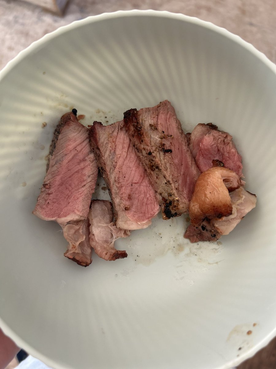 🌷 LIZZIE🌷 tweet media