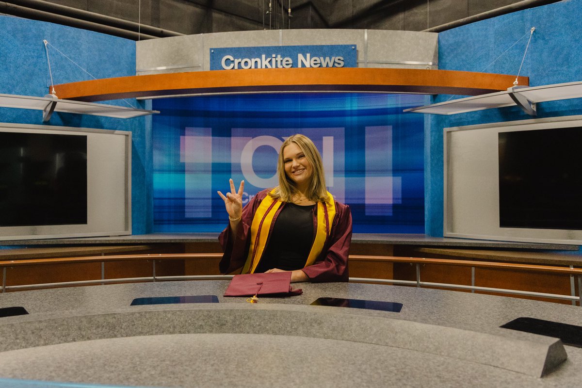 Leslie Chapman (@lesliechapman_) on Twitter photo Last day of <a href="/cronkitenews/">Cronkite News</a> EVER😱
I feel so incredibly blessed for all of the opportunities I have had here and the memories I have made. Friends like <a href="/alexzurborg/">Alexandra Zurborg</a> and directors like <a href="/AllysaAdams1/">Allysa Adams</a> have made every day at CN a rewarding one!
T-22 Days until 🎓 Last day of <a href="/cronkitenews/">Cronkite News</a> EVER😱
I feel so incredibly blessed for all of the opportunities I have had here and the memories I have made. Friends like <a href="/alexzurborg/">Alexandra Zurborg</a> and directors like <a href="/AllysaAdams1/">Allysa Adams</a> have made every day at CN a rewarding one!
T-22 Days until 🎓