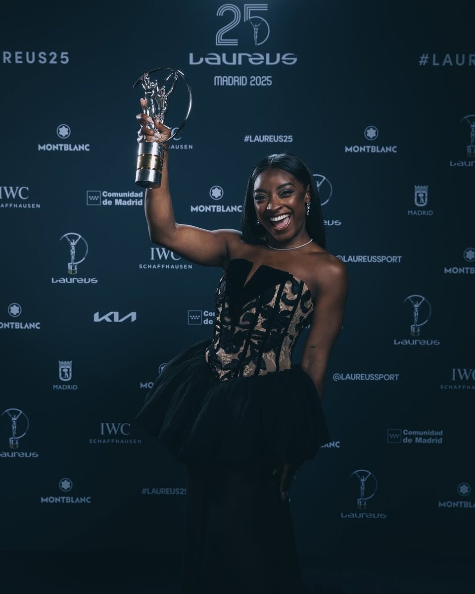 Laureus Sport for Good USA (@laureus_usa) on Twitter photo Celebrating our #TeamUSA winners from this weekend’s <a href="/LaureusSport/">Laureus</a> World Sports Awards, <a href="/kellyslater/">Kelly Slater</a> 🏄 and <a href="/Simone_Biles/">Simone Biles</a> 🤸🏾♀️! You both embody the best of your sports, and have inspired generations. 🐐 Celebrating our #TeamUSA winners from this weekend’s <a href="/LaureusSport/">Laureus</a> World Sports Awards, <a href="/kellyslater/">Kelly Slater</a> 🏄 and <a href="/Simone_Biles/">Simone Biles</a> 🤸🏾♀️! You both embody the best of your sports, and have inspired generations. 🐐