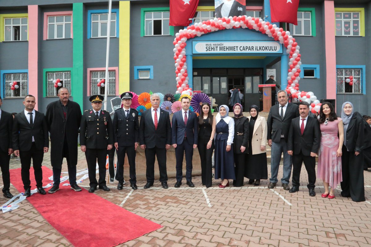 CaparSehit's tweet photo. Şehit Mehmet Çapar ilkokulu 23 Nisan Ulusal Egemenlik ve Çocuk Bayramı Kutlama Programı 🇹🇷 https://t.co/GfBRRku7uA