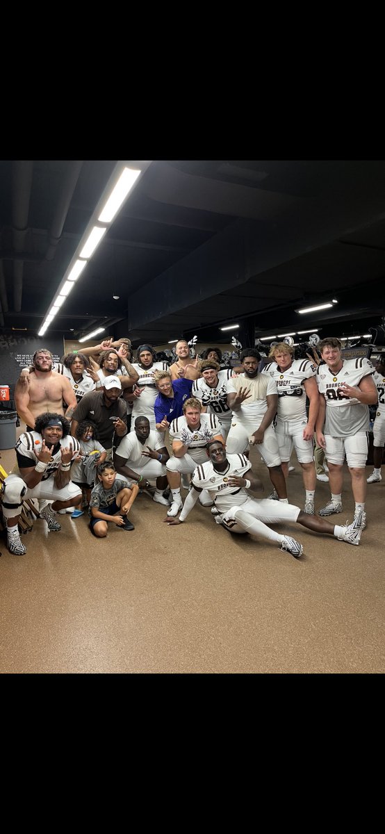 Zay Green tweet media