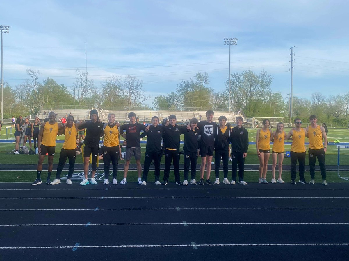 We recognized our track and field seniors last night at our meet. Thank you to these athletes that have put in the time and dedication to represent our school so well!