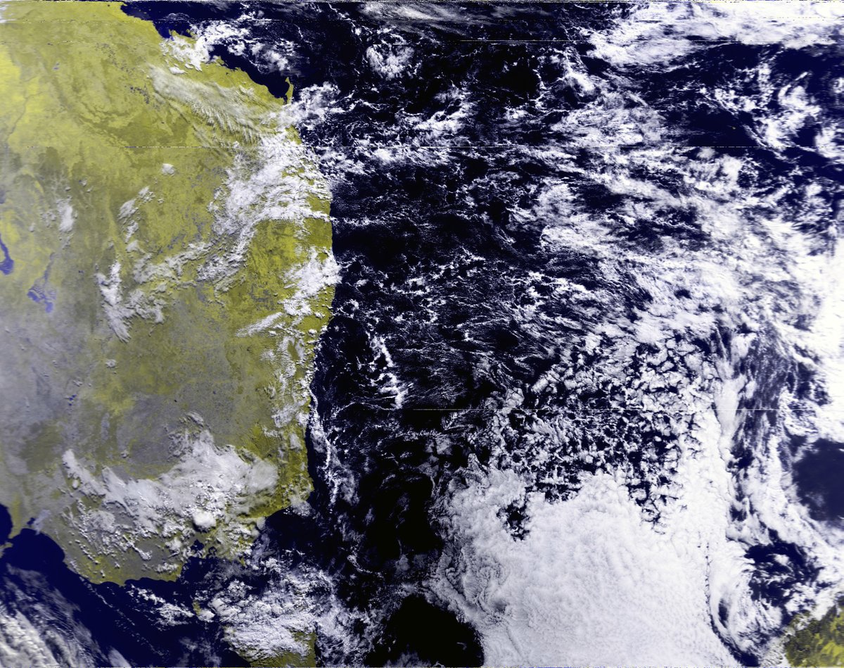 BenSKlerk1's tweet photo. #MeteorMN2_3 #LRPT (22:38UTC) 8:38am 24 April AEST
#MetopC (22:38UTC)
#Meteorgis, #Satdump, #QFH, #DiscoveryDish, #RTLSDR, #Airspy mini
#weather #HRPT #Satellite #Australia https://t.co/EnB6MNVmSb
