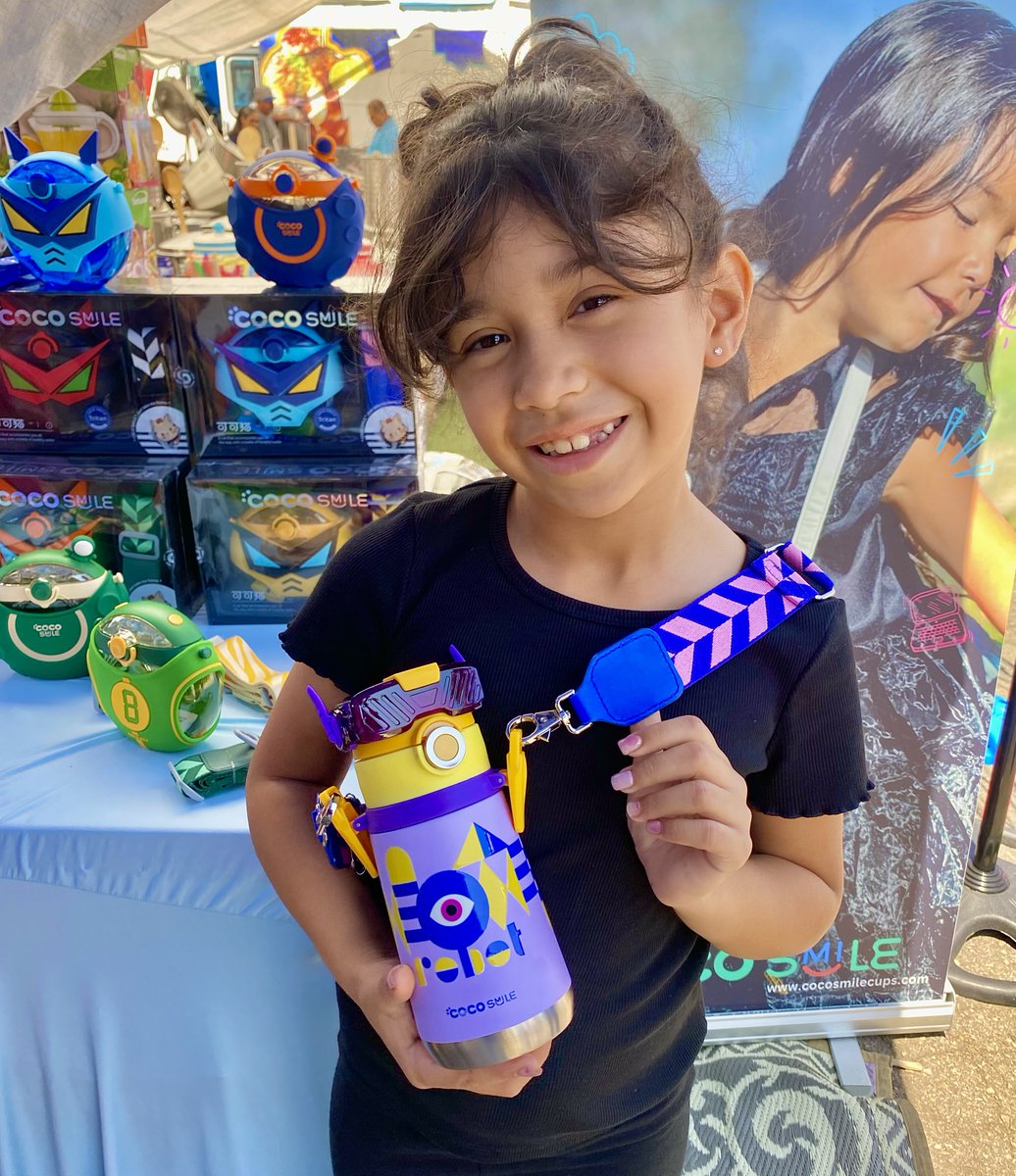 cocosmilecups's tweet image. She’s loving her Cocosmile Robot Thermos Cup (Single Eye) — keeping drinks just right all day long. 

#StayHydrated #CocoPalz #RobotStyle #KidApproved #CocosmileCups #water #bottles #school #bags #kids #children #bagsale #imported #Backpack #kids #kidsfashion