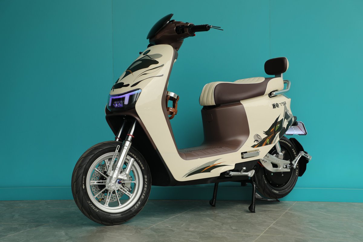 PAI_Official314's tweet photo. High-performance electric scooter M1, perfectly modified.
#PAI #PAIEV #M1 #scooter #escooter #ebike #electricbike #2wheels #moped #emobility #electricmotorcycle #electricpower #electricpowered #ElectricBicycle #transportation #oil #commute #driving #zeroemission #environment https://t.co/eFQajXvUcw