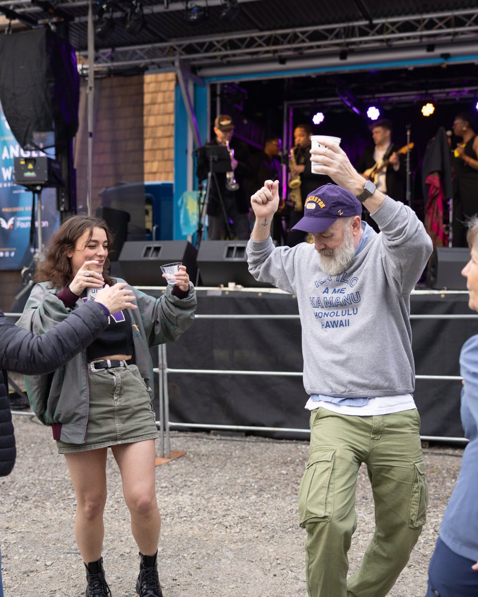 Raise your hand if you're excited for Party on the Cut! Don't miss the chance to kick off Windermere Cup weekend in style on May 2nd with brews, bites, and bands! 🚤🎶 

Purchase your tickets now: bit.ly/4c1H7GD