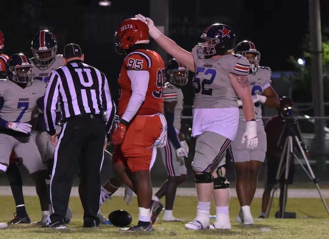 Spring combine number: 
317lbs
6,3
40 time: 4.96
225 reps: 16
Broad: 8’
Versatile center
