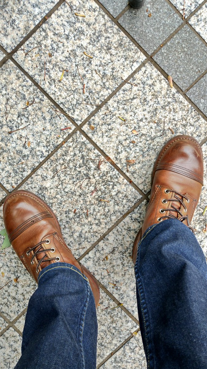 yatarou3467's tweet photo. 上着はリネンのジャケットで軽めにしましたが、足元はちょっとゴツイです。
#redwing #RW8111 https://t.co/oKP0H0jdcV