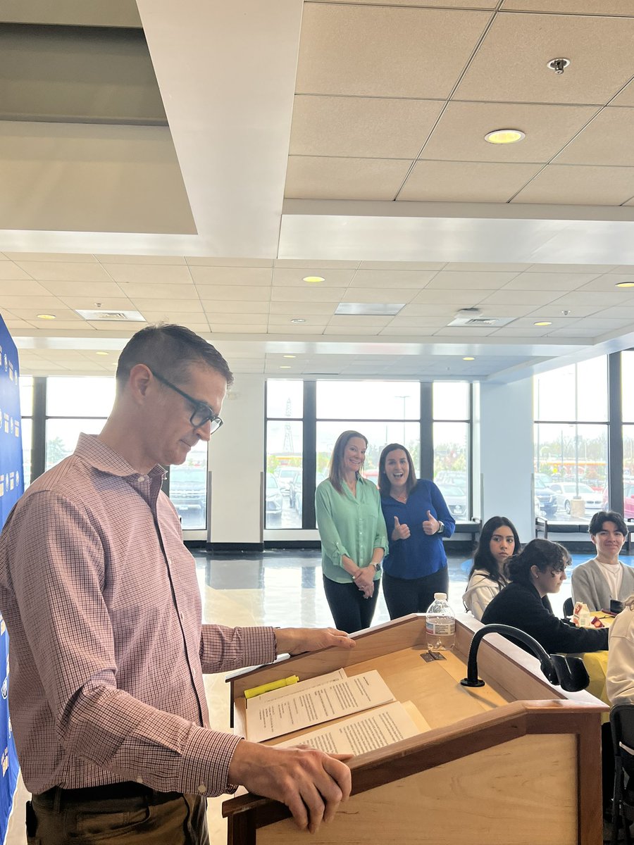 We were happy to honor our <a href="/SandburgHS/">Carl Sandburg H.S.</a> students who earned the Commendation towards Biliteracy, Seal of Biliteracy, and members of NSHS!  Special thanks to Mr. Airola &amp; Dr. Tylka-Shaw for showing their support today.  Great job too by our Master of Ceremonies, Mr. Coates!