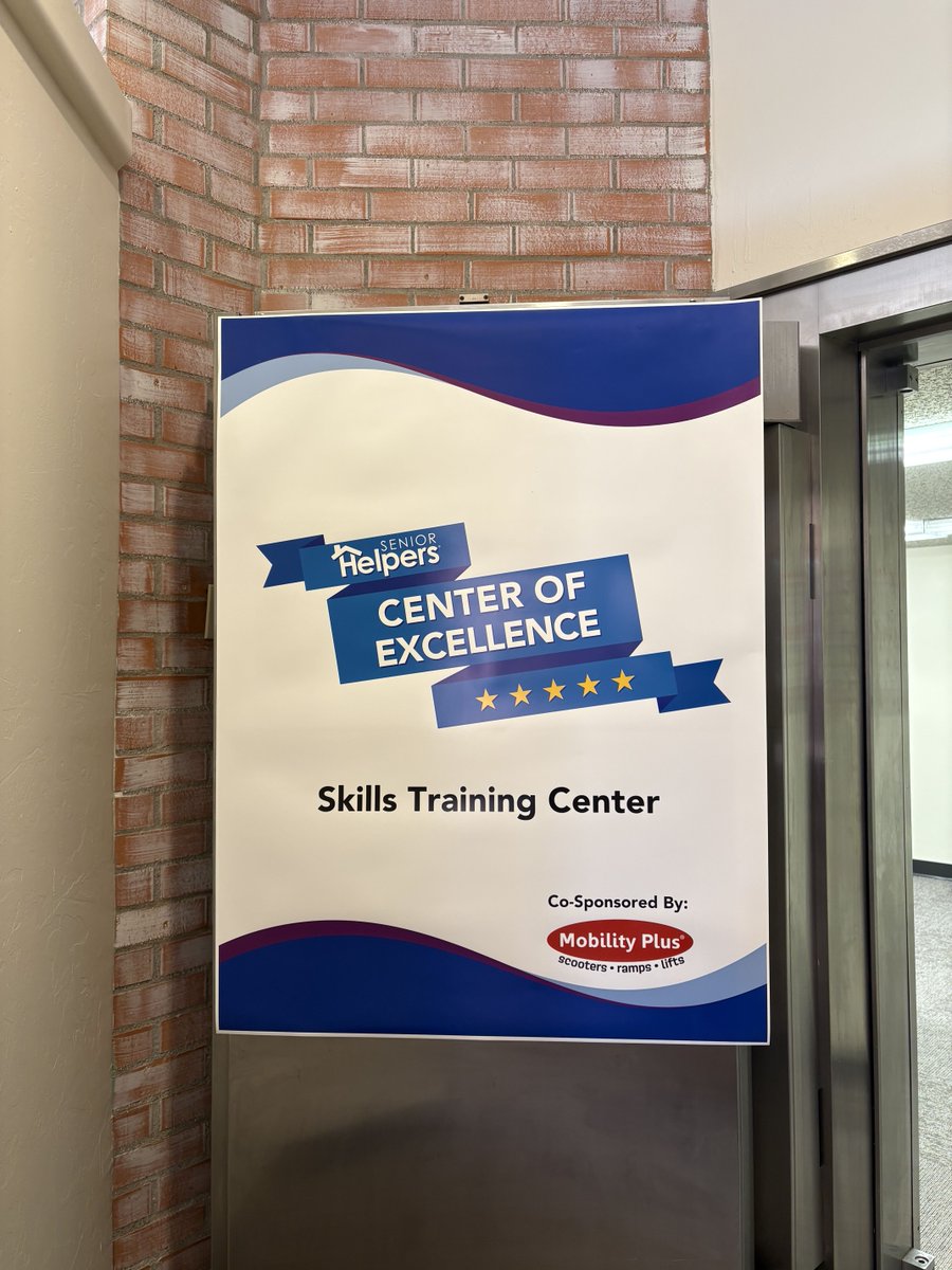SHTucsonSE's tweet photo. 🌟 Exciting News from our Green Valley Office! 🌟

We are thrilled to announce that our Green Valley office is now home to a Center of Excellence Training Center, co-sponsored by Mobility Plus! 🚀 

#CenterOfExcellence #SeniorHelpers #GreenValley https://t.co/roRlfI6XSQ