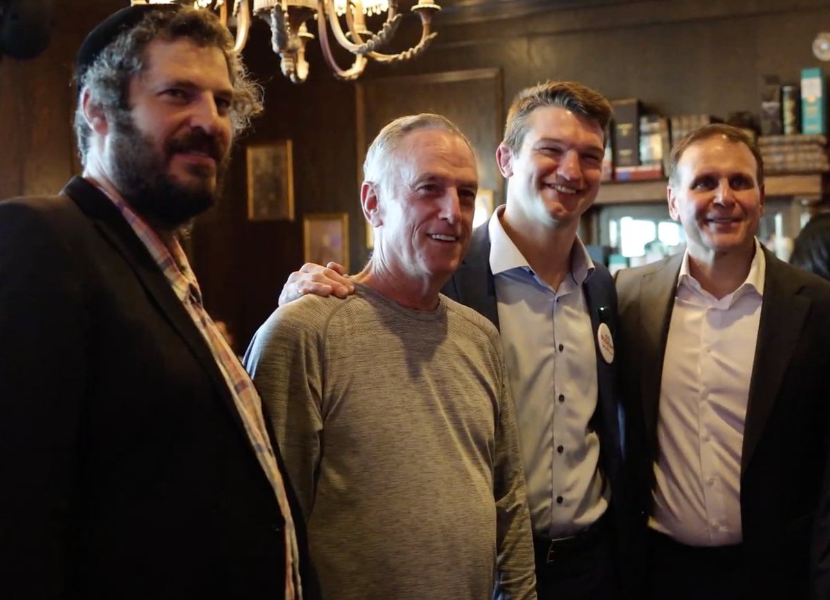 MatthewRusniak's tweet photo. I'm grateful for my incredible support system in this election. To the Conservative Party of Canada, the Lac Saint Louis EDA, the many donors who've put their faith in me, and everyone who've already voted for me, you have my eternal gratitude. I hope I get the privilege to make you proud in these next 4 years. And to all my fellow Canadians — hope is on the way. Vote Conservative. 💙🇨🇦

Je suis reconnaissant pour mon incroyable réseau de soutien durant cette élection. Au Parti conservateur du Canada, à l’association de circonscription de Lac-Saint-Louis, aux nombreux donateurs qui m’ont accordé leur confiance, et à tous ceux qui ont déjà voté pour moi, vous avez ma gratitude éternelle. J’espère avoir le privilège de vous rendre fiers au cours des 4 prochaines années.
Et à tous mes concitoyens — l’espoir est en chemin.
Votez Conservateur. 💙🇨🇦

#lacsaintlouis #canada #election #politics #rusniak #conservative