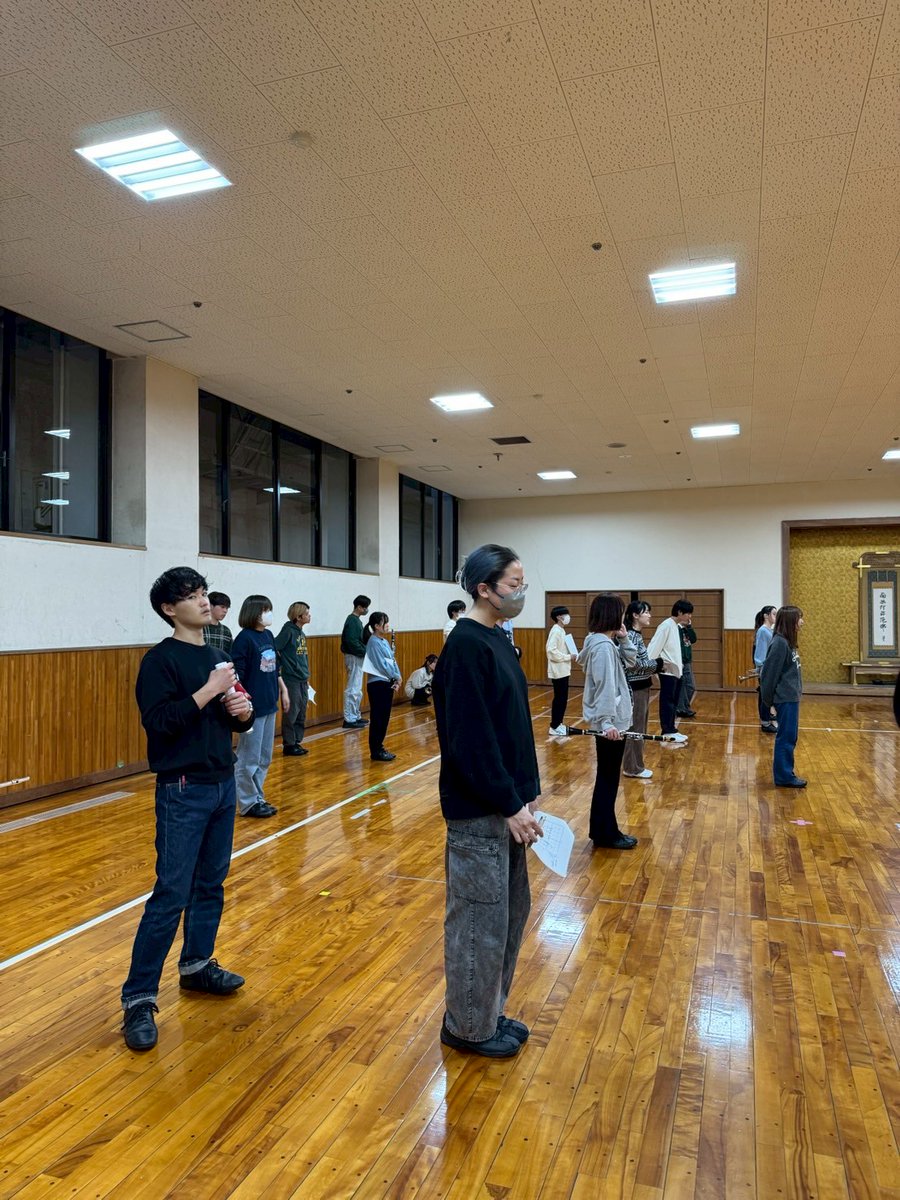 kyosuiphoto's tweet photo. 4月13日にマーチング講習会が開かれました‼️

みんな真剣に話を聞いています🥰
たくさんマーチングの事を教わり京合に向けてあと、1ヶ月練習していきます✨

乞うご期待‼️ https://t.co/8b4Lov1F7A