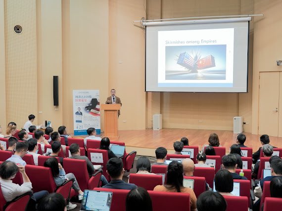 Jason Kuo (@mjasonkuo) on Twitter photo youtube.com/live/UwHXCNAWE…
Link to the recoding of the talk on Economic Security under Trump 2.0 by <a href="/ANewman_forward/">Abraham Newman</a> in the College of Social Sciences, National Taiwan University. youtube.com/live/UwHXCNAWE…
Link to the recoding of the talk on Economic Security under Trump 2.0 by <a href="/ANewman_forward/">Abraham Newman</a> in the College of Social Sciences, National Taiwan University.