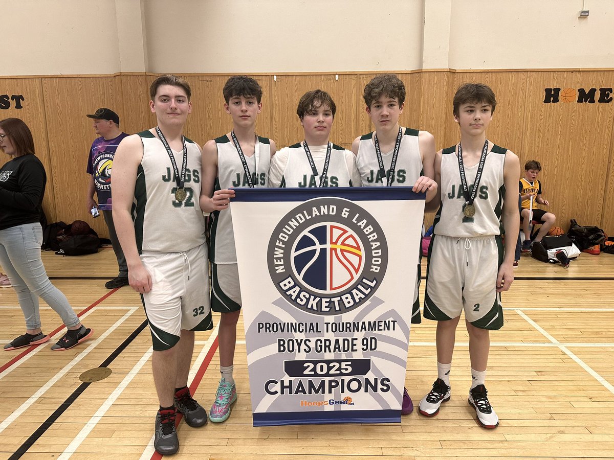 soccerlynn05's tweet photo. Basketball season 🥈🥇 https://t.co/J1rZD5iIlc
