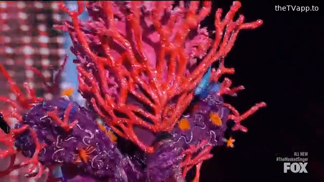 ColinSearchlig1's tweet image. The Coral is indeed Meg Donnelly! #TheMaskedSinger #CoralMask