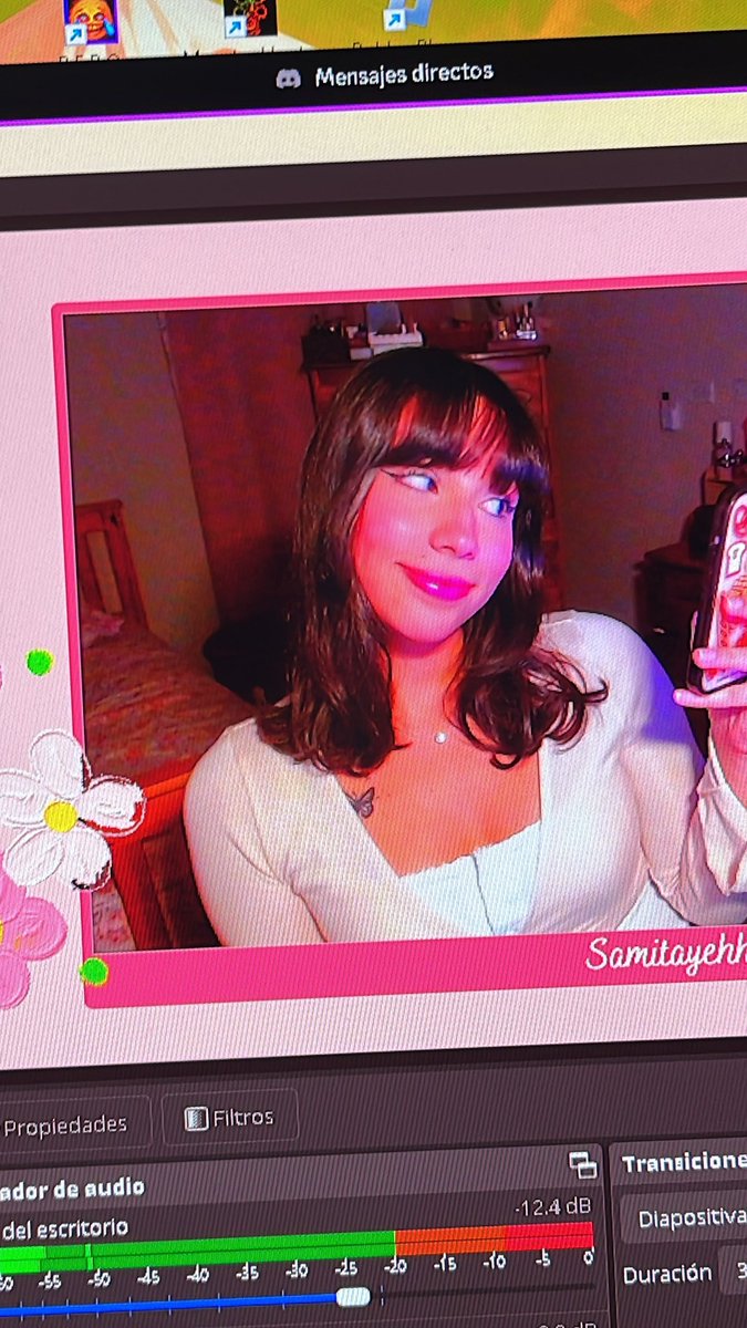 Nuevo corte jiji twitch.tv/samitayehh 💗💗