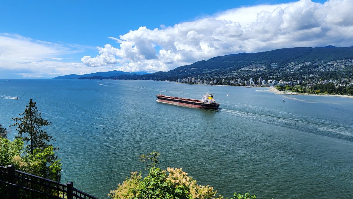 Vancouver's Stanley Park. For accessibility details check out our video youtu.be/0mfG-7S7I4g?si…