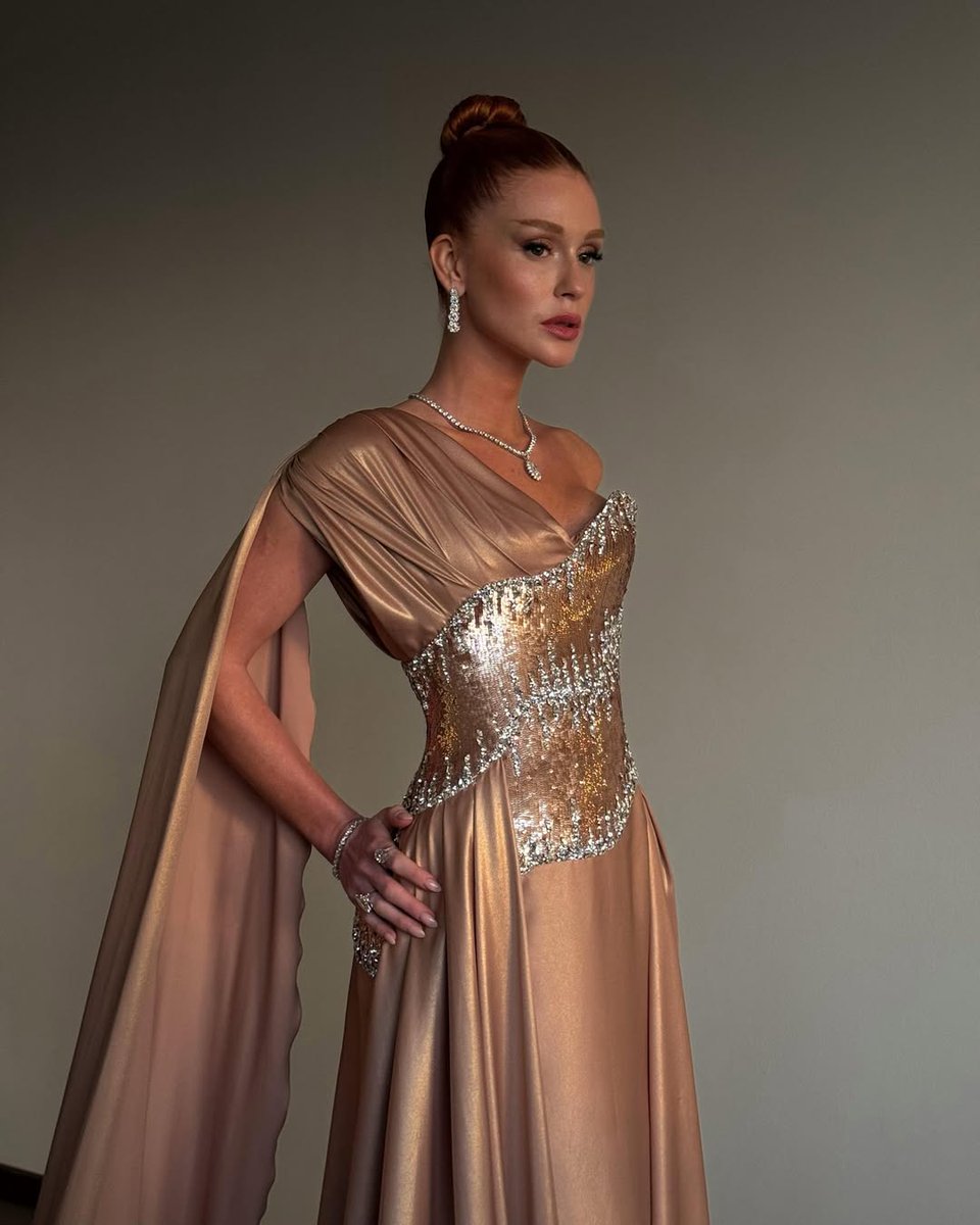 ²⁴⁴²SonsuzSevdamizHalZey ☆ tweet media